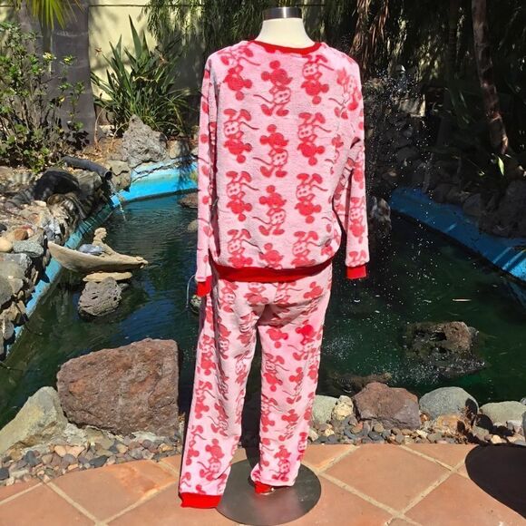 DISNEY SLEEPWEAR 2 PIECE SET - Picture 7 of 13